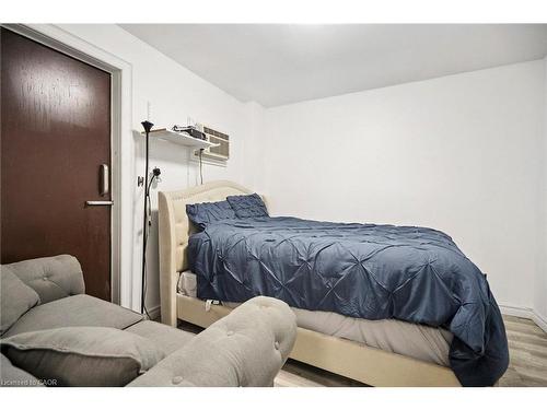 11 Whitfield Avenue, Hamilton, ON 