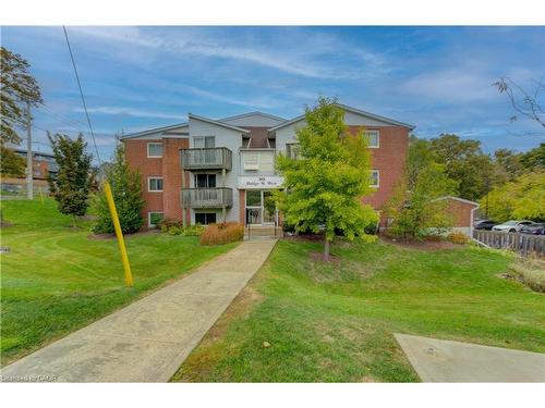 104-30 Bridge Street W Kitchener, ON N2K 1K4