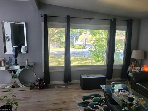 89 Deschene Avenue, Hamilton, ON - Indoor