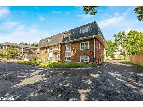 233 Westminster Drive S, Cambridge, ON - Outdoor