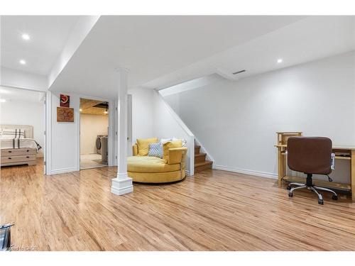 1118 Avondale Drive, Oakville, ON - Indoor