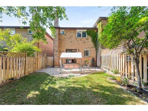 1118 Avondale Drive, Oakville, ON - Outdoor