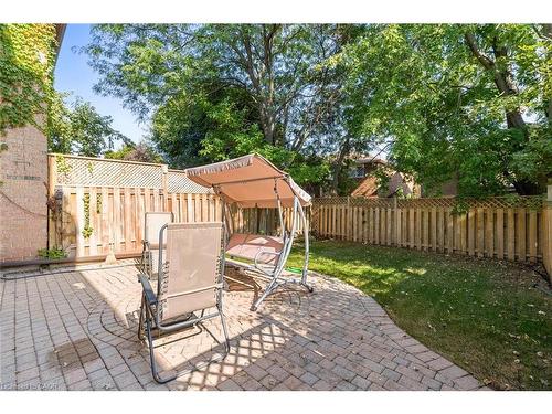 1118 Avondale Drive, Oakville, ON - Outdoor