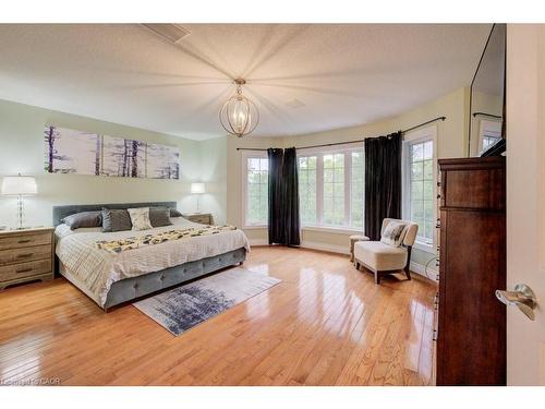 1525 Dickie Settlement Road, Cambridge, ON - Indoor Photo Showing Bedroom