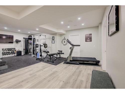 1525 Dickie Settlement Road, Cambridge, ON - Indoor Photo Showing Gym Room