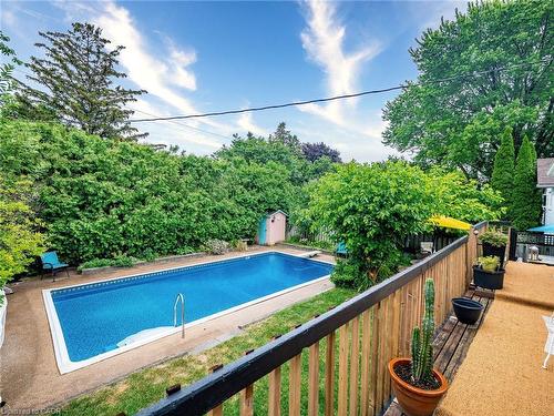637 Artreva Crescent, Burlington, ON - Outdoor With In Ground Pool
