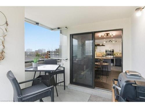 701-432 Main Street E, Hamilton, ON - Indoor