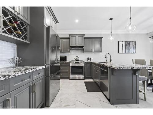 79 Assisi Street, Hamilton, ON - Indoor Photo Showing Kitchen With Upgraded Kitchen