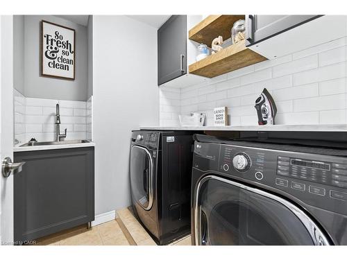 79 Assisi Street, Hamilton, ON - Indoor Photo Showing Laundry Room