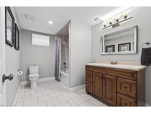 79 Assisi Street, Hamilton, ON - Indoor Photo Showing Bathroom