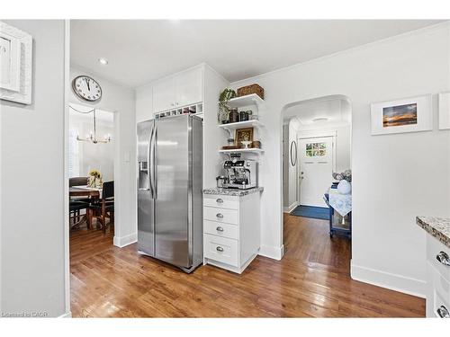 415 Henderson Road, Burlington, ON - Indoor