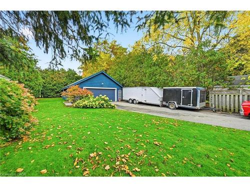 415 Henderson Road, Burlington, ON - Outdoor