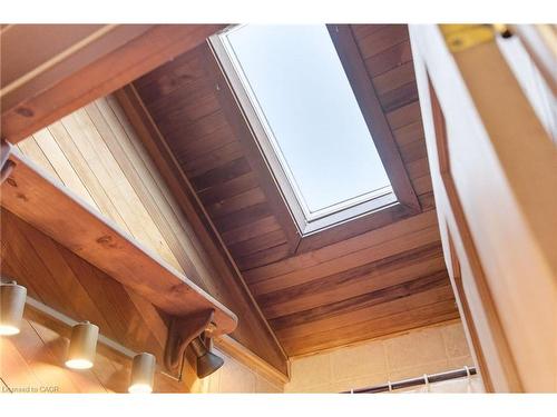 267 Thayer Avenue, Hamilton, ON - Indoor Photo Showing Other Room