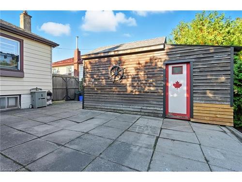 267 Thayer Avenue, Hamilton, ON - Outdoor