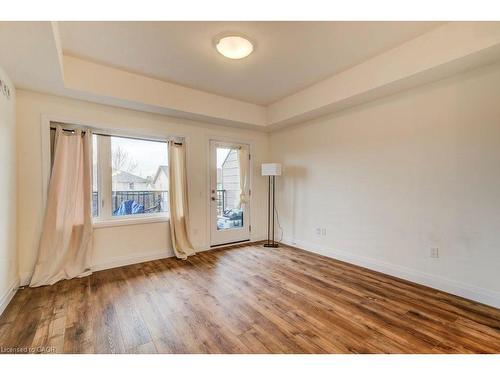 4 Lily Lane, Guelph, ON - Indoor Photo Showing Other Room
