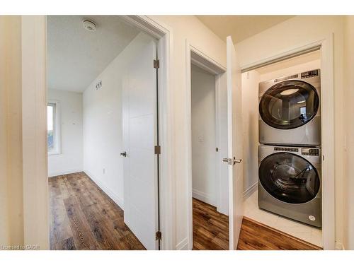 4 Lily Lane, Guelph, ON - Indoor Photo Showing Laundry Room