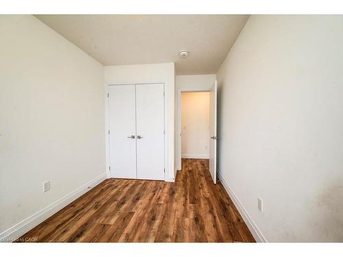 4 Lily Lane, Guelph, ON - Indoor Photo Showing Other Room