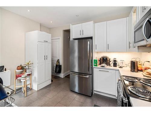 319 Hunter Street W, Hamilton, ON - Indoor Photo Showing Kitchen