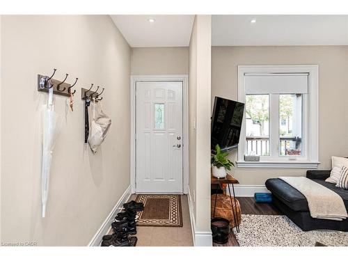 319 Hunter Street W, Hamilton, ON - Indoor Photo Showing Other Room