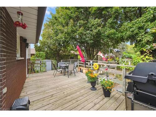 33 Hastings Boulevard, Guelph, ON - Outdoor With Deck Patio Veranda With Exterior