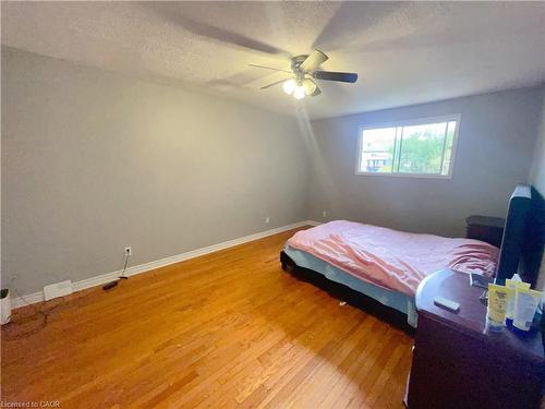 187 Rittenhouse Road, Kitchener, ON - Indoor Photo Showing Bedroom