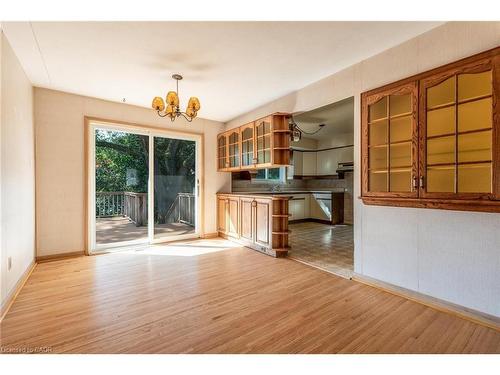 654 Hiawatha Boulevard, Ancaster, ON - Indoor