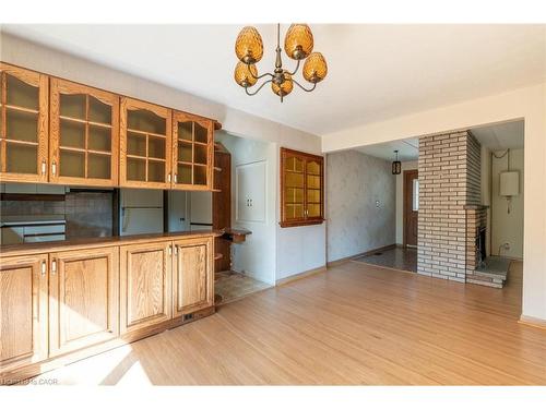 654 Hiawatha Boulevard, Ancaster, ON - Indoor Photo Showing Other Room