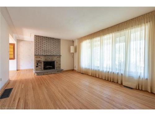 654 Hiawatha Boulevard, Ancaster, ON - Indoor Photo Showing Living Room With Fireplace