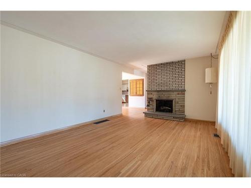 654 Hiawatha Boulevard, Ancaster, ON - Indoor Photo Showing Living Room With Fireplace