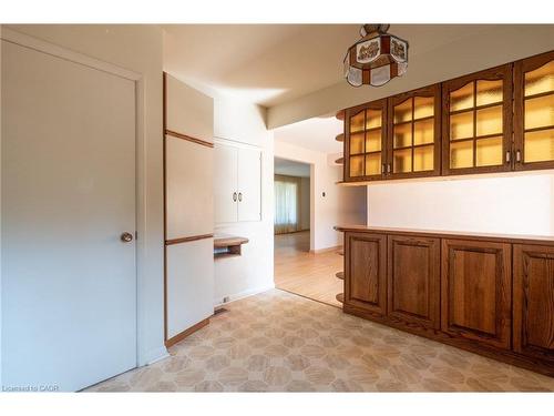 654 Hiawatha Boulevard, Ancaster, ON - Indoor Photo Showing Other Room