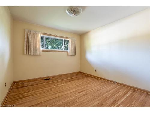 654 Hiawatha Boulevard, Ancaster, ON - Indoor Photo Showing Other Room