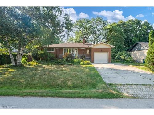 654 Hiawatha Boulevard, Ancaster, ON - Outdoor With Facade