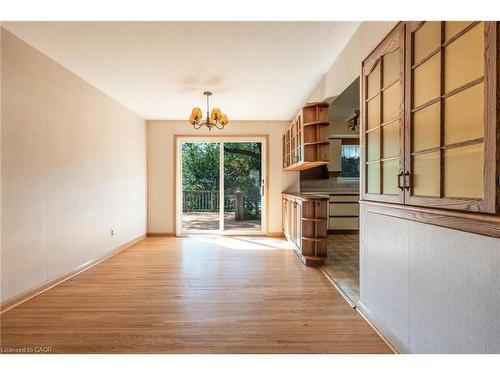 654 Hiawatha Boulevard, Ancaster, ON - Indoor Photo Showing Other Room