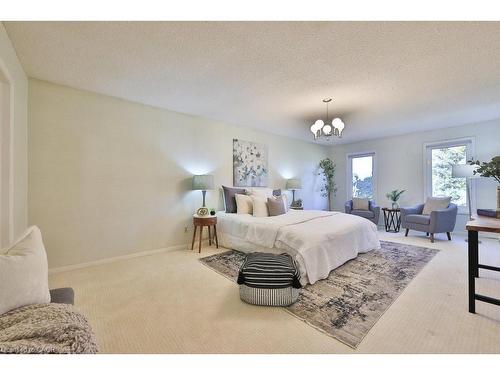 700 Fieldstone Road, Mississauga, ON - Indoor Photo Showing Bedroom