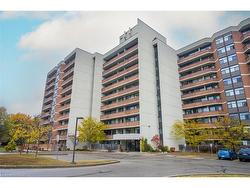 405-2301 Derry Road W Mississauga, ON L5N 2R4