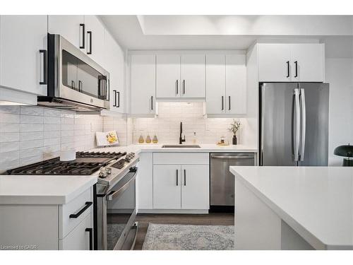 1405-2007 James Street, Burlington, ON - Indoor Photo Showing Kitchen With Stainless Steel Kitchen With Upgraded Kitchen