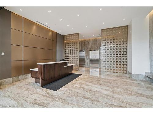 1405-2007 James Street, Burlington, ON - Indoor Photo Showing Other Room