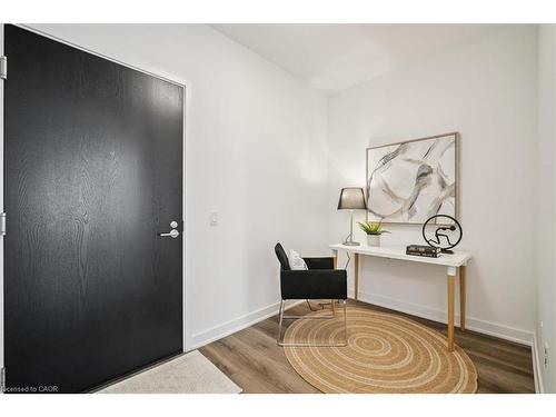 1405-2007 James Street, Burlington, ON - Indoor