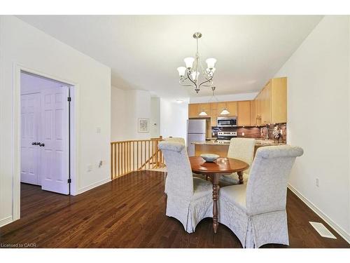 10 Cornflower Crescent, Hamilton, ON - Indoor Photo Showing Dining Room
