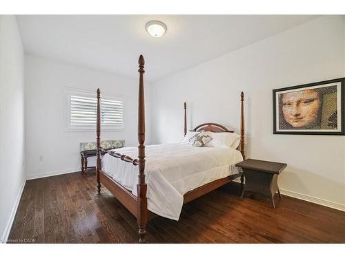 10 Cornflower Crescent, Hamilton, ON - Indoor Photo Showing Bedroom