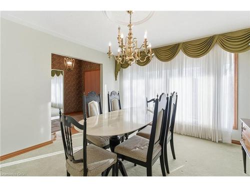 1235 Barton Street, Stoney Creek, ON - Indoor Photo Showing Dining Room