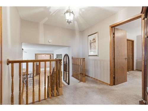 1235 Barton Street, Stoney Creek, ON - Indoor Photo Showing Other Room