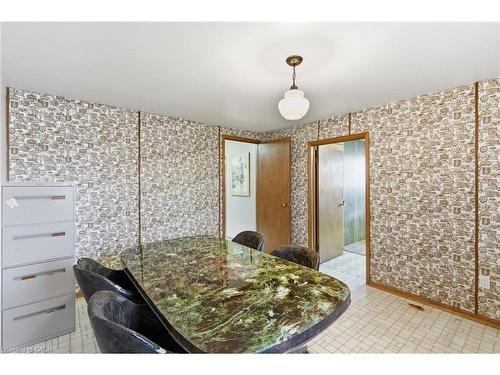 1235 Barton Street, Stoney Creek, ON - Indoor