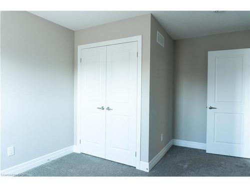 59 Pondcliffe Drive, Kitchener, ON - Indoor Photo Showing Other Room