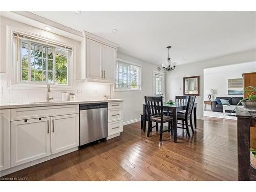 5 Picadilly Place, Guelph, ON - Indoor