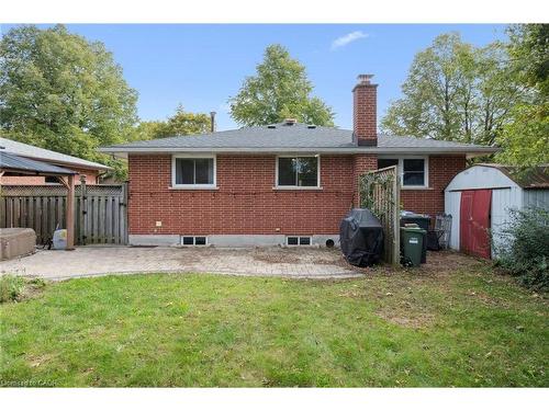 5 Picadilly Place, Guelph, ON - Outdoor With Exterior