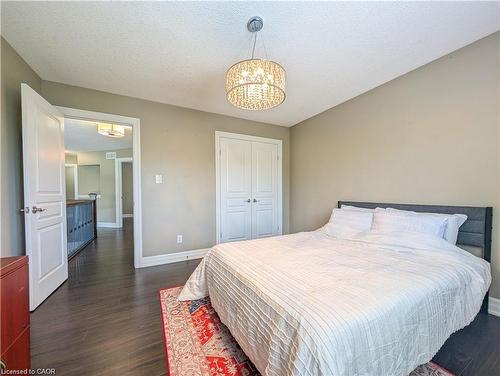 76 Blossomfield Crescent, Cambridge, ON - Indoor Photo Showing Bedroom
