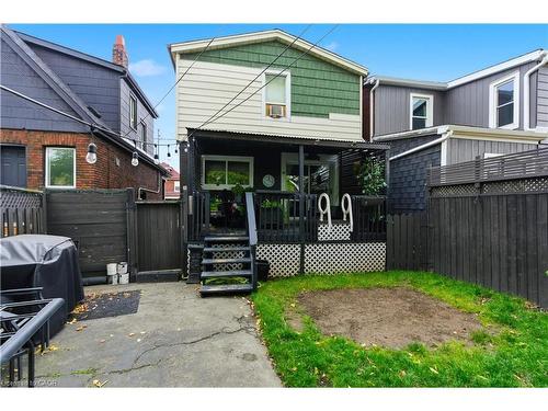 160 Balsam Avenue N, Hamilton, ON - Outdoor