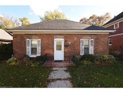 85 Head Street N Simcoe, ON N3Y 3X3