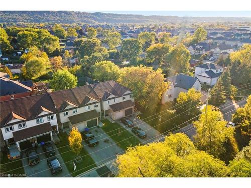 27 Pettit Street, Stoney Creek, ON - Outdoor With View